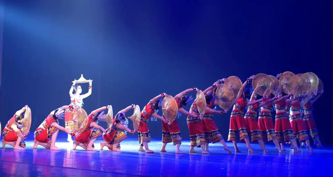 如何克服比赛怯场心理,演员怎样克服怯场心理