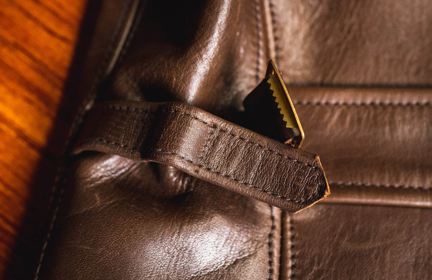 卖2万却不想让人买到的皮衣：AtLastCoLot.670马皮皮衣