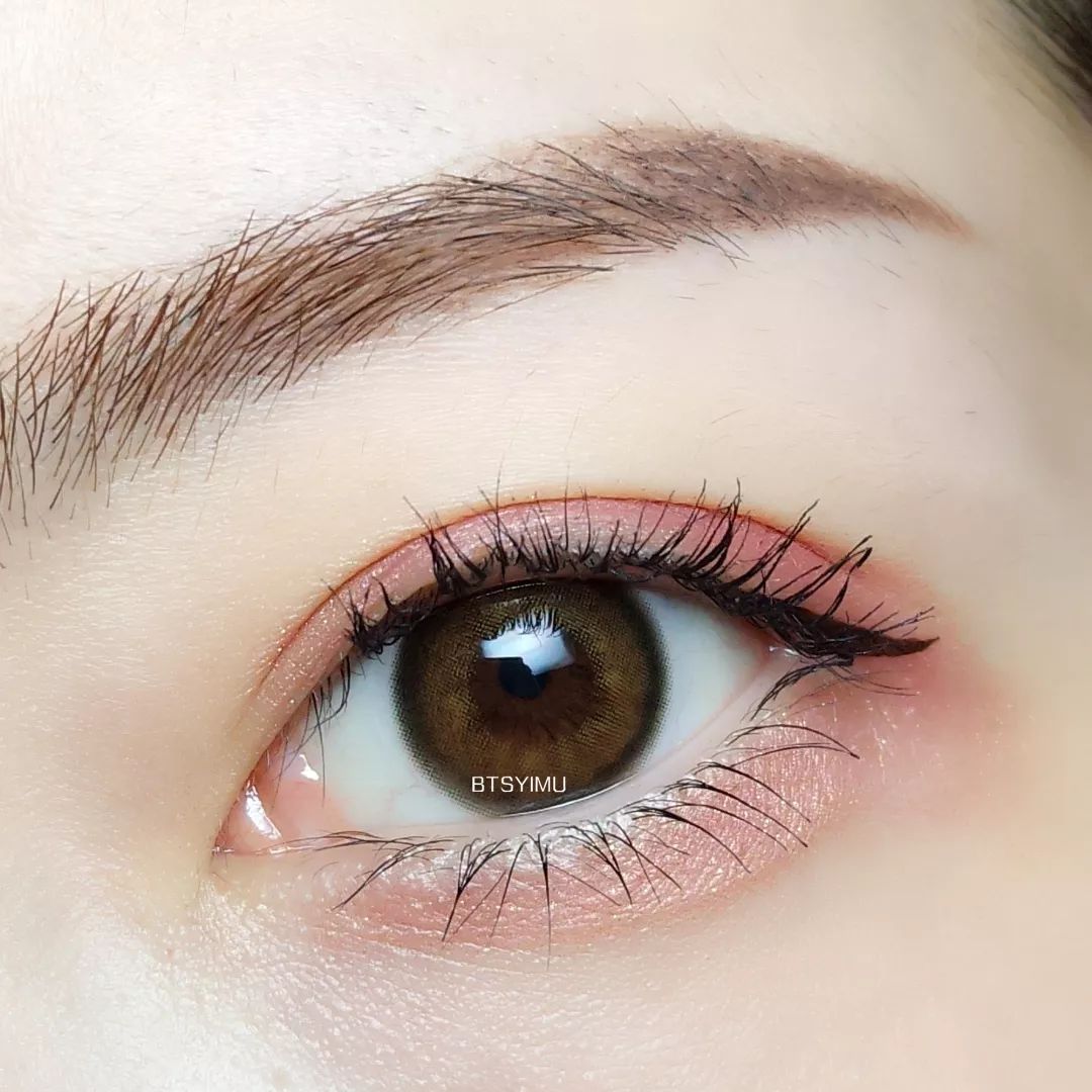 拍婚纱照戴不戴美瞳效果对比,拍婚纱照为什么要戴美瞳