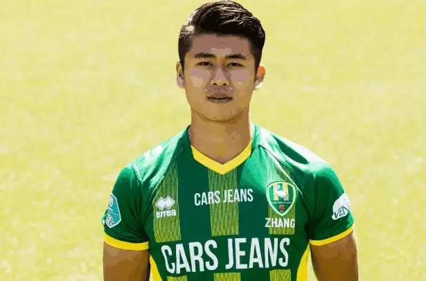 张玉宁本土第一中锋,张玉宁鲁能新星视频