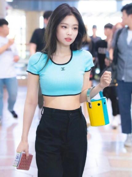 jennie和泫雅同款,泫雅jennie同款发型