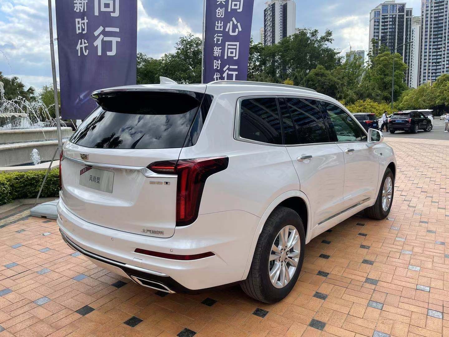 在枫叶出行，你能租到凯迪拉克了–享受美式豪华自驾的机会来了