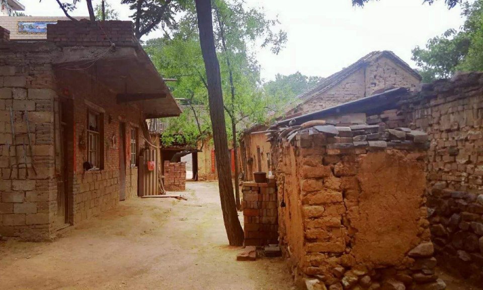 居住麻雀屋栋梁辈辈出,居在麻雀屋栋梁辈辈出什么意思