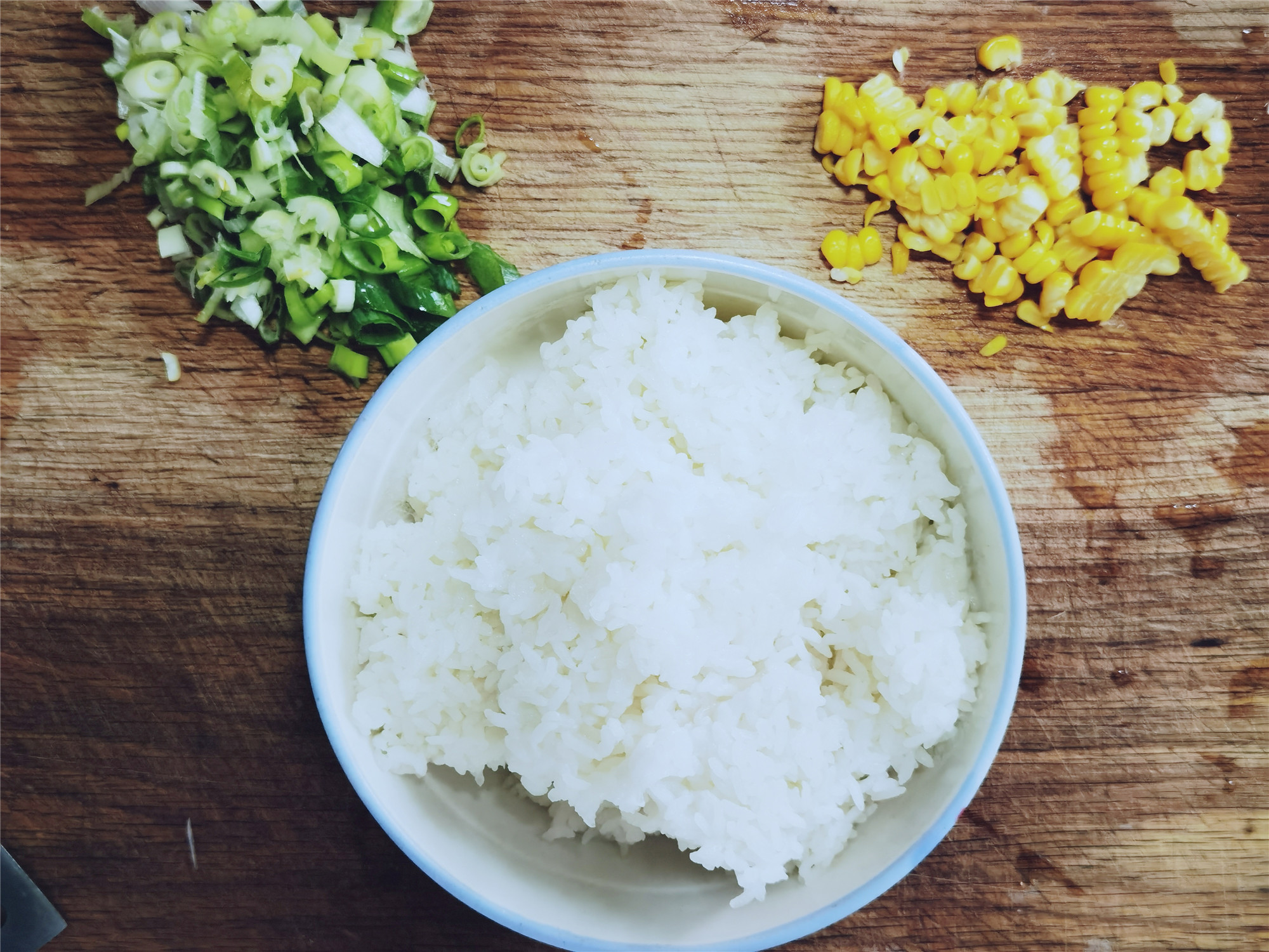 炒米饭最好吃的方法,炒米饭最关键的一步是什么