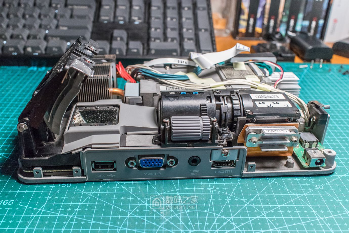 卡西欧CASIO激光+LED短焦投影仪UP50WN拆解,维修偏色全纪实