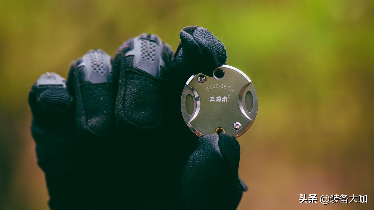 武装到牙齿的防弹套装,武装到牙齿的装备