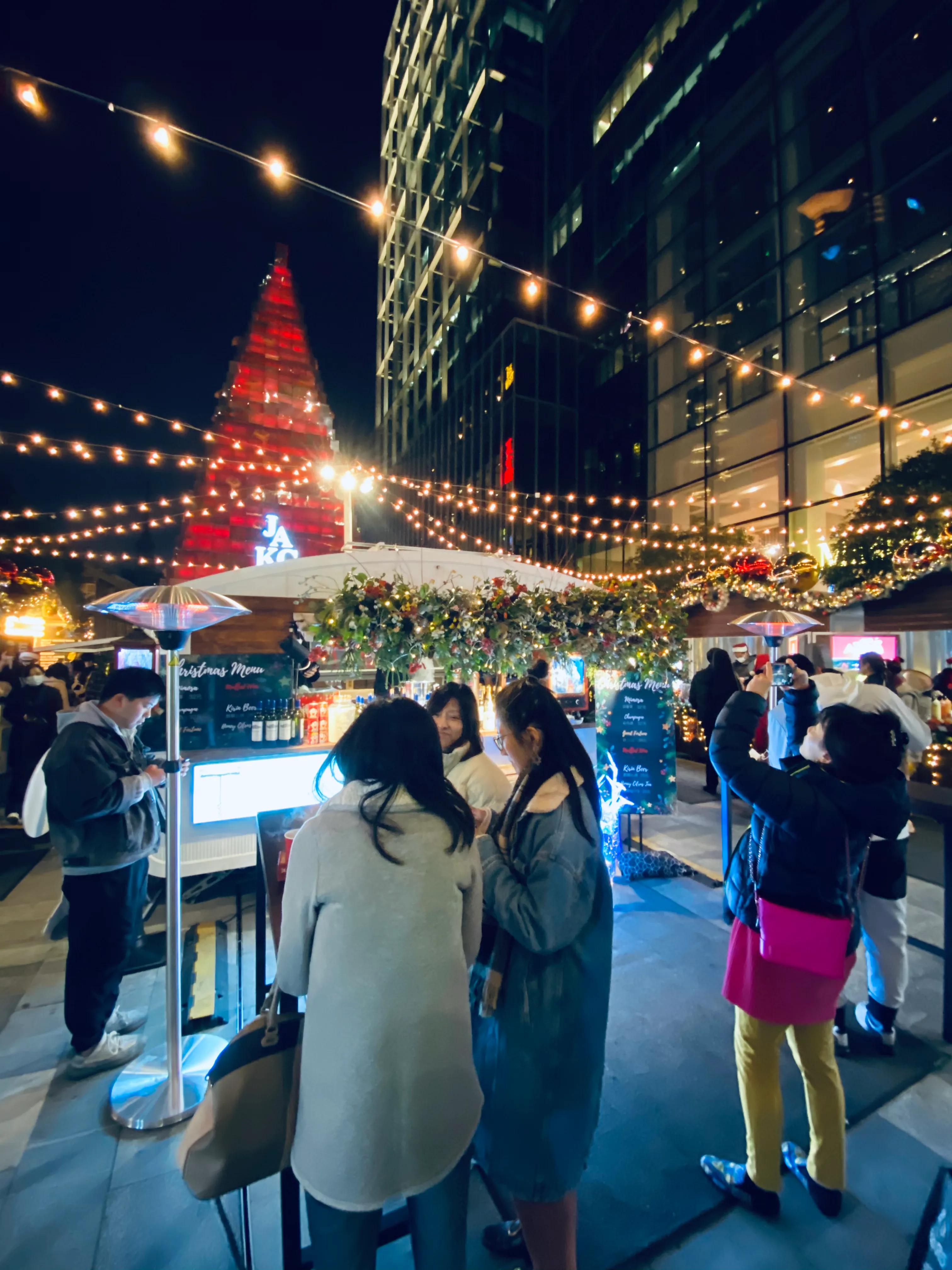 上海静安嘉里中心地址,上海静安嘉里中心店