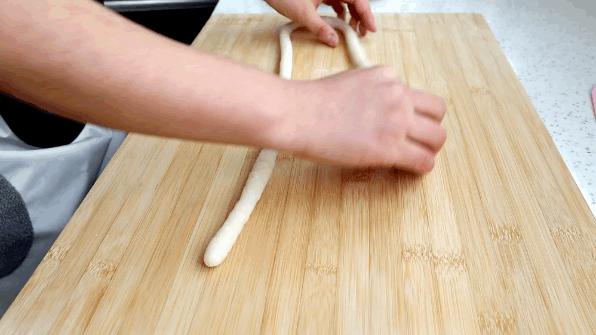 教你一道超好吃的炒年糕,如何做炒年糕又简单又好吃