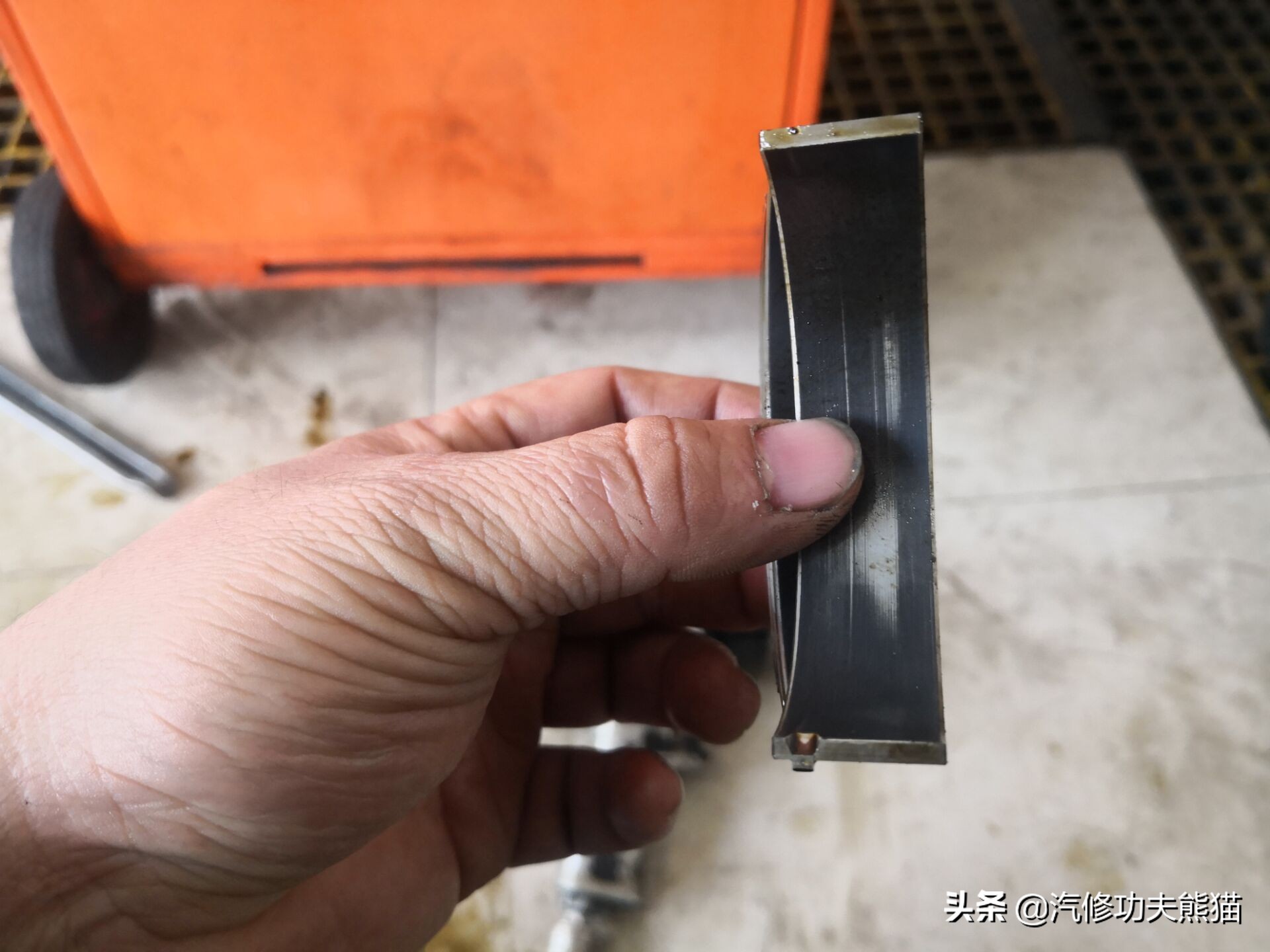 大众途锐急加速发动机故障灯点亮,大众新款途锐车子烧机油