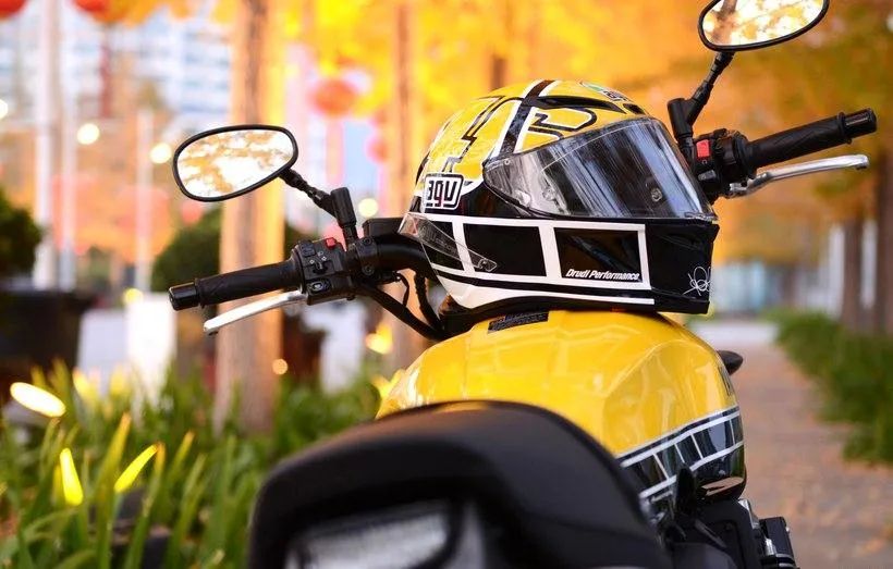 2020款顶配电喷雅马哈xjr1300,本田cb1300雅马哈xjr1300