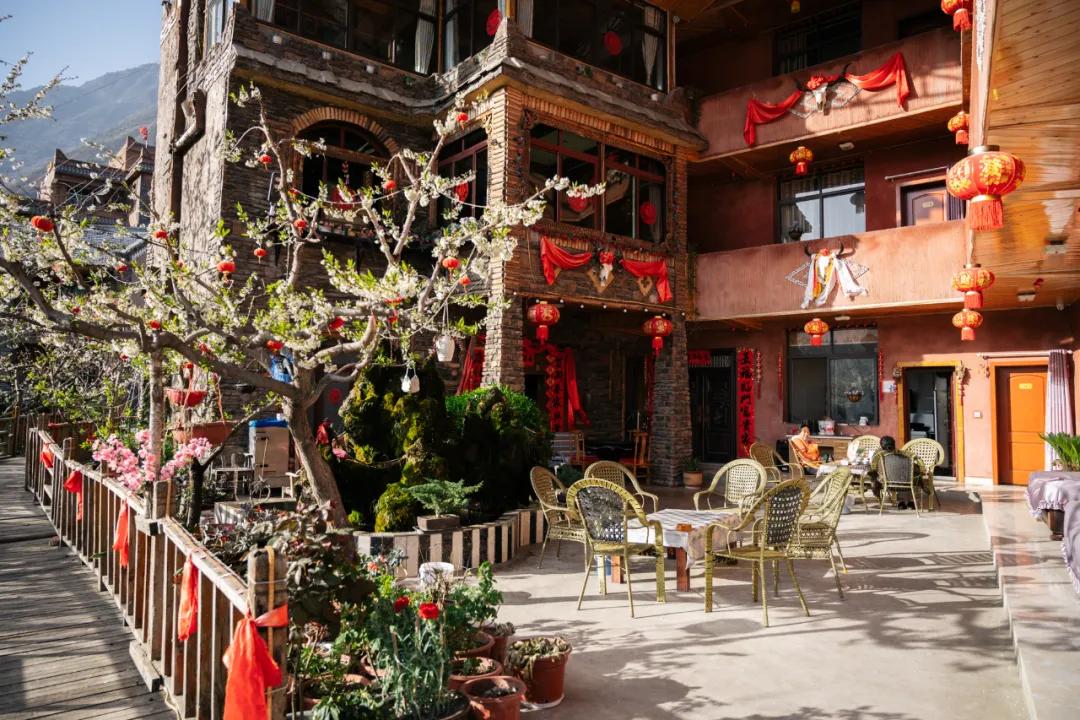 阿坝旅游网官网九寨沟,阿坝夏天二日游推荐