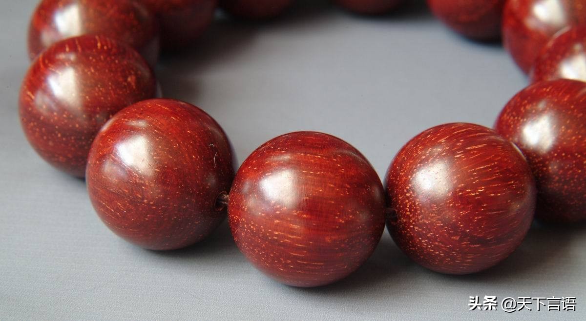 降真香手串男士佩戴功效,本命年男士佩戴什么手串