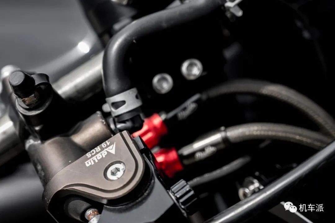 定制版铃木,定制铃木