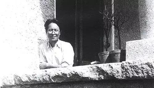 网红一夜收入千万,网红一夜之间一无所有