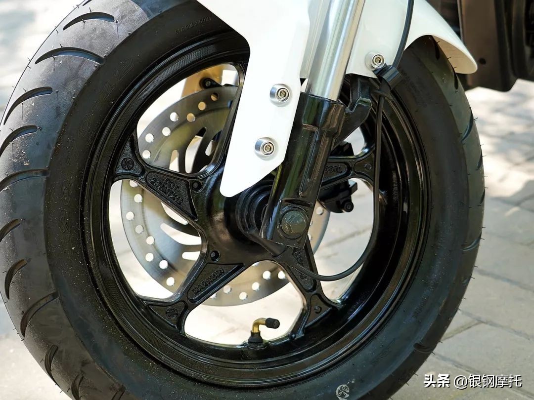 2018款银钢小怪兽125cc,银钢小怪兽yg150-23a电喷实测油耗