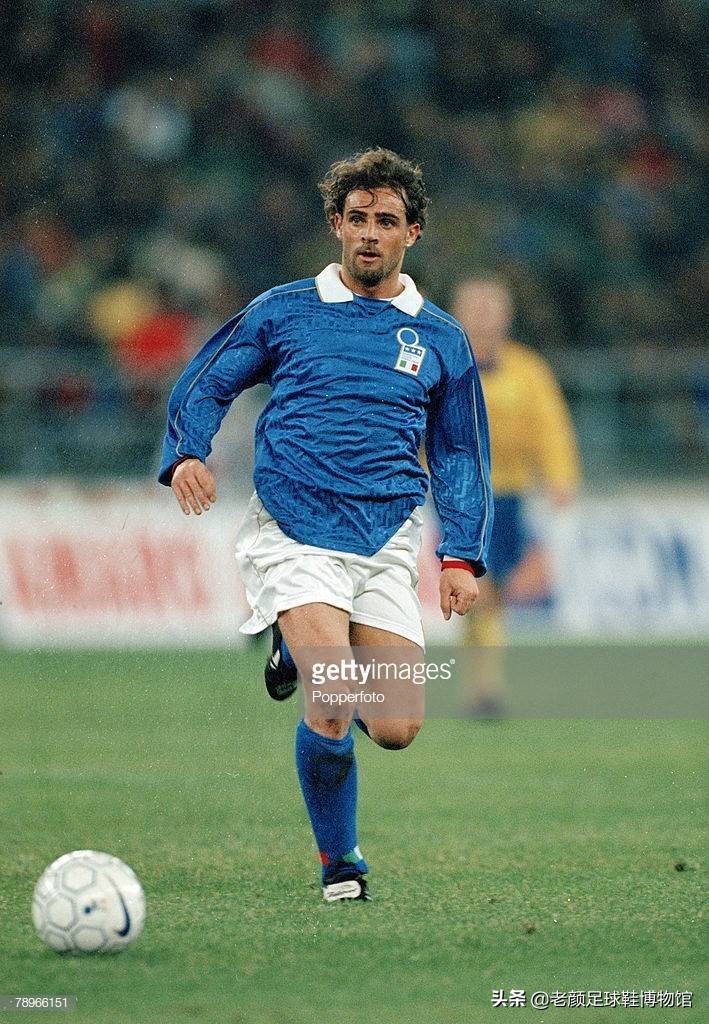 米兰05欧冠大名单,米兰欧冠首发阵容