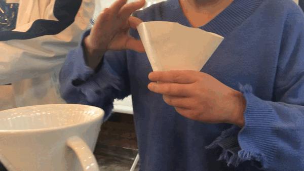 快速入门一杯好喝的手冲咖啡,自己手磨咖啡怎么冲泡