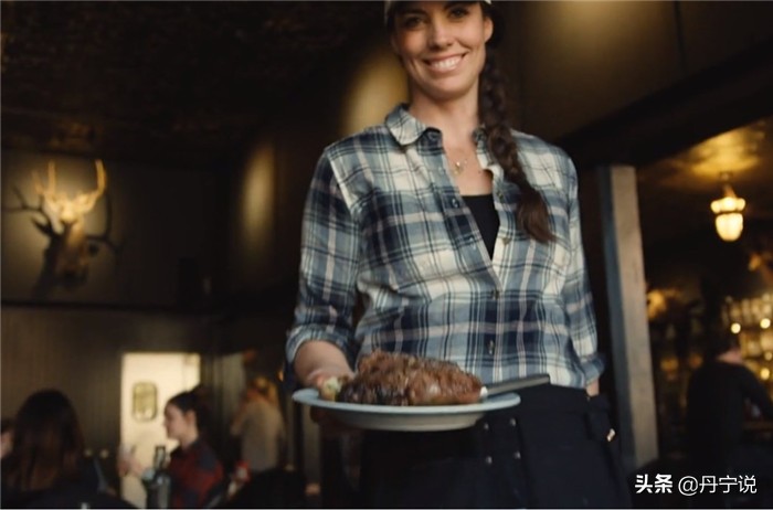 当美国爆发冠状病毒，加州农场主玛丽的繁忙工作和牛仔穿搭