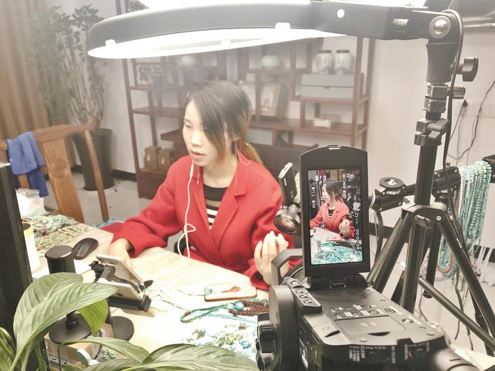 湖北郧西涧池下营村,湖北十堰郧西涧池下营村