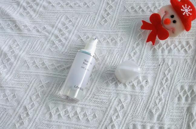 推荐一款好用的隔离霜和粉底,好用的三合一隔离霜