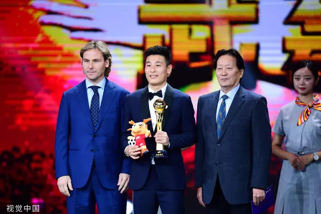 徐根宝谈国足教父,教父徐根宝