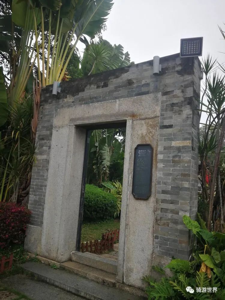 沙湾古镇和岭南印象园哪个好玩,宝墨园岭南印象园与沙湾古镇