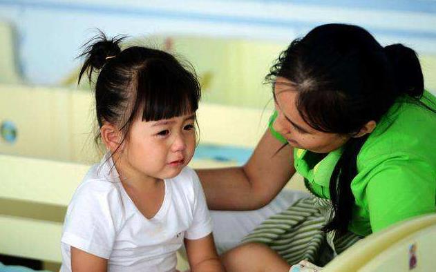 孩子动手打父母后如何教育李玫瑾,10岁孩子打人怎么教育李玫瑾