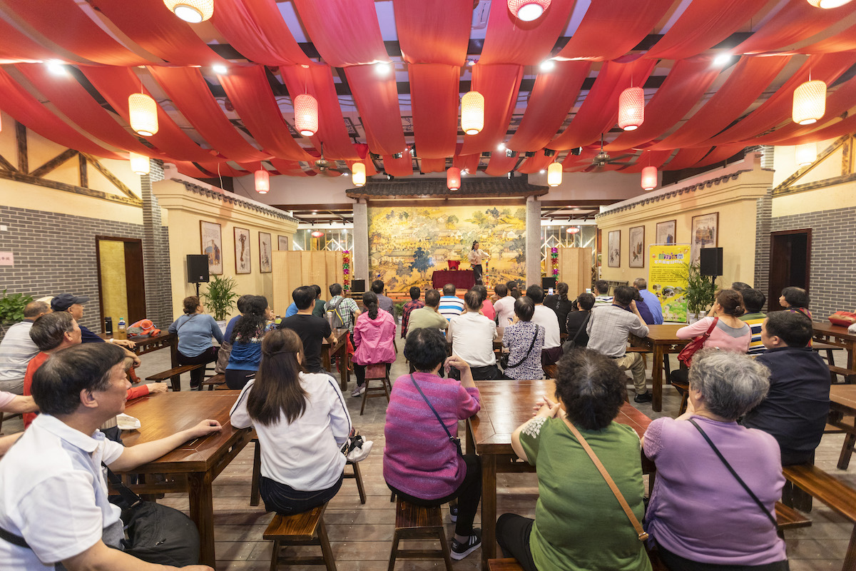 楠嗛┘宸℃父澶滄櫄,楠嗛┘宸℃父