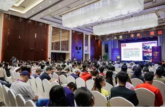 四川都江堰巴布熊猫,点赞都江堰