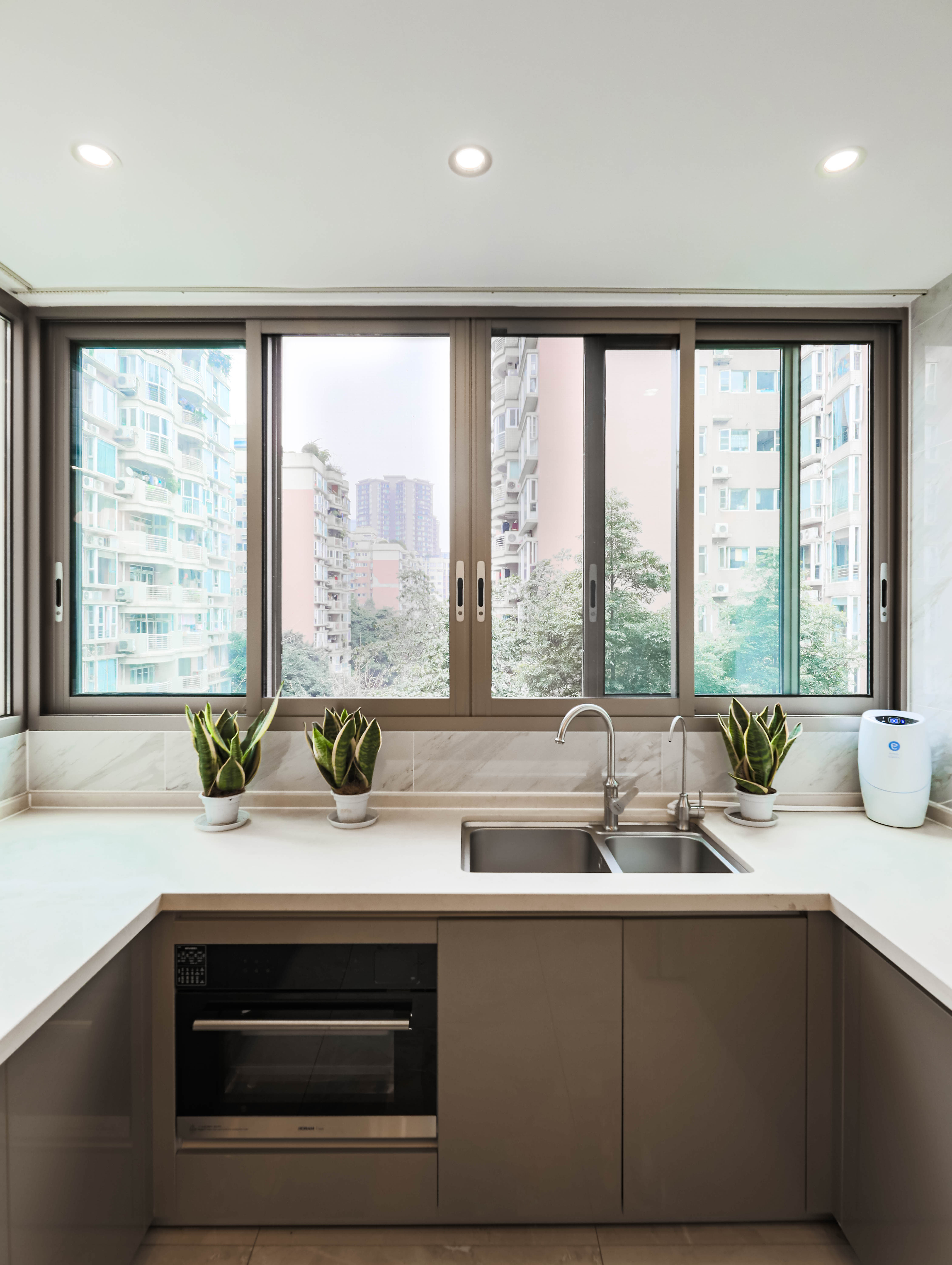 断桥铝门窗680贵吗,断桥铝门窗1120和1200的价差