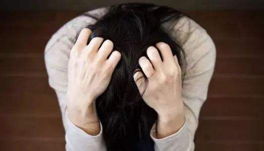 摆脱焦虑与恐惧2个简单方法,战胜焦虑的正确方法