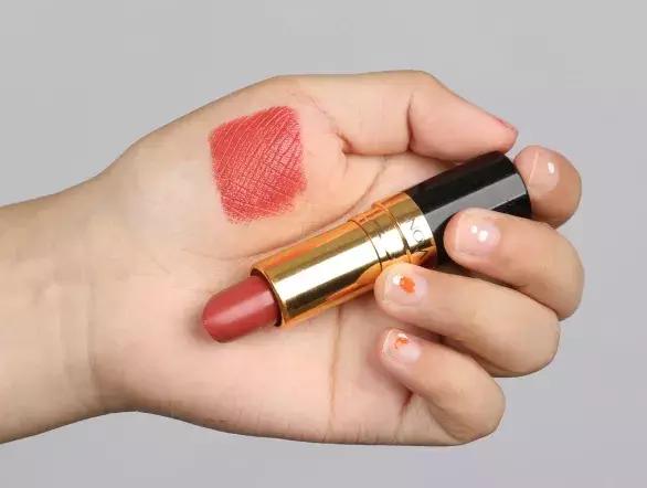 看着廉价的口红颜色,什么口红颜色不明显还好看