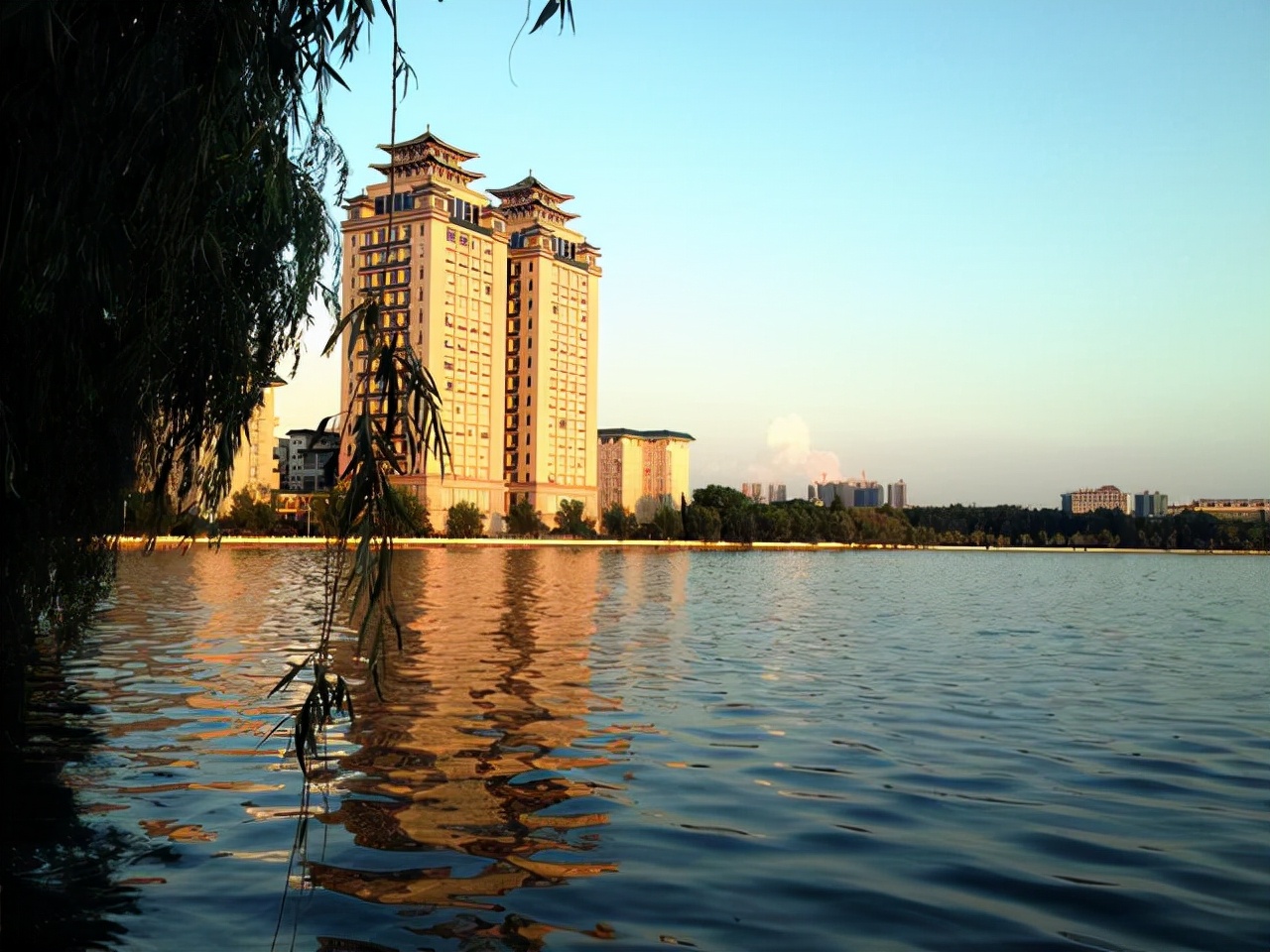 湖北民族大学和中南民族大学区别,湖北大学和中南民族大学专业排名