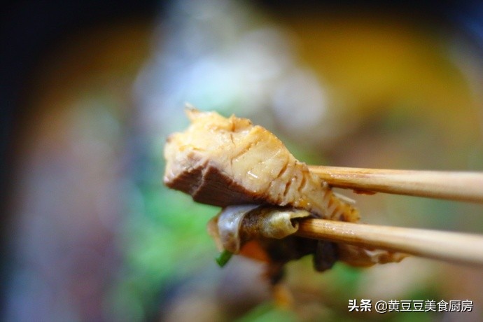 大厨教你剁椒鱼的做法,大厨剁椒鱼头家常做法