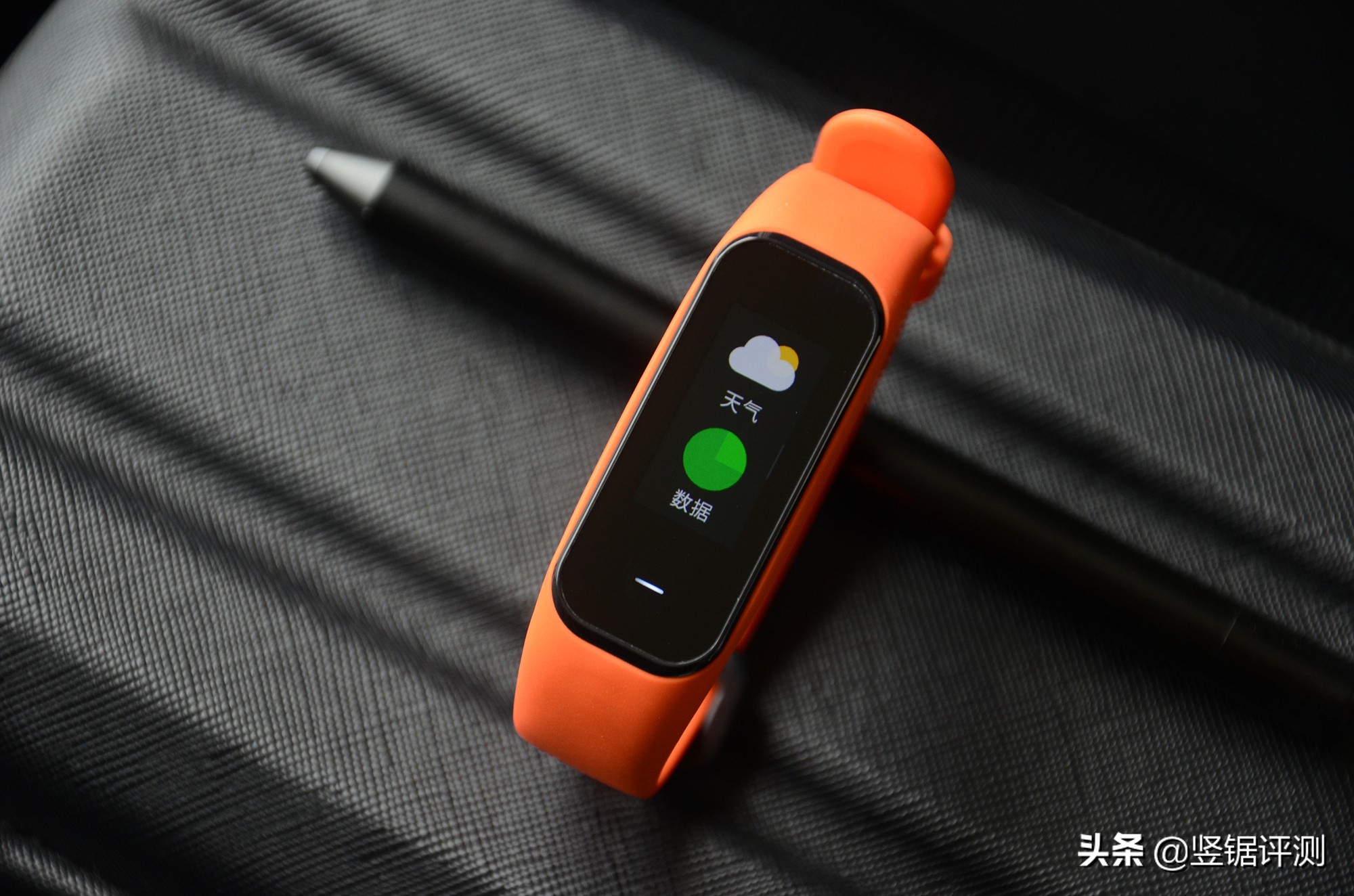 黑加手环1s和1有什么区别,黑加手环添加异形门卡