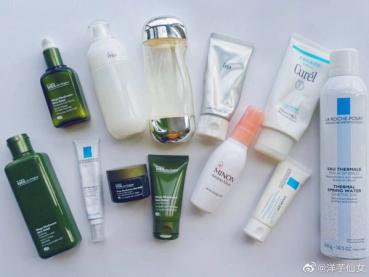 女生敏感肌去闭口推荐什么面霜,敏感肌女生怎么办