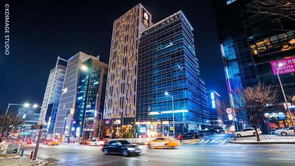 想在韩国发现美翻了的小众去处?这份详细旅行清单绝对不可错过