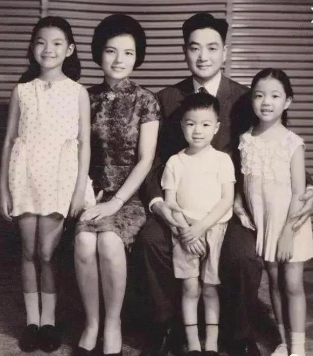 平鑫涛前妻自传,平鑫涛前妻出书