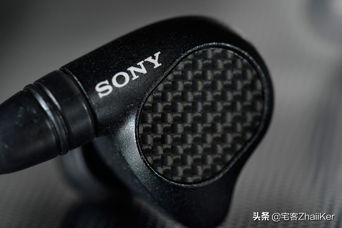 索尼黑砖配什么耳机最佳,索尼颈挂式耳机十佳评测