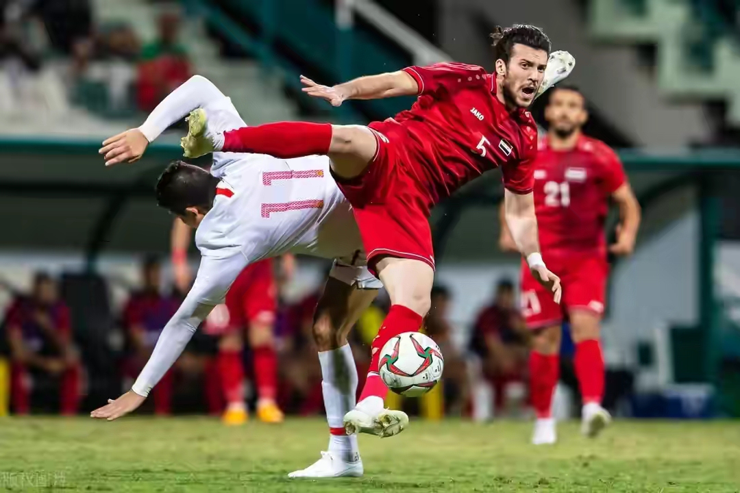 中国男足出线形势及比分情况,亚运男足分组出线形势分析