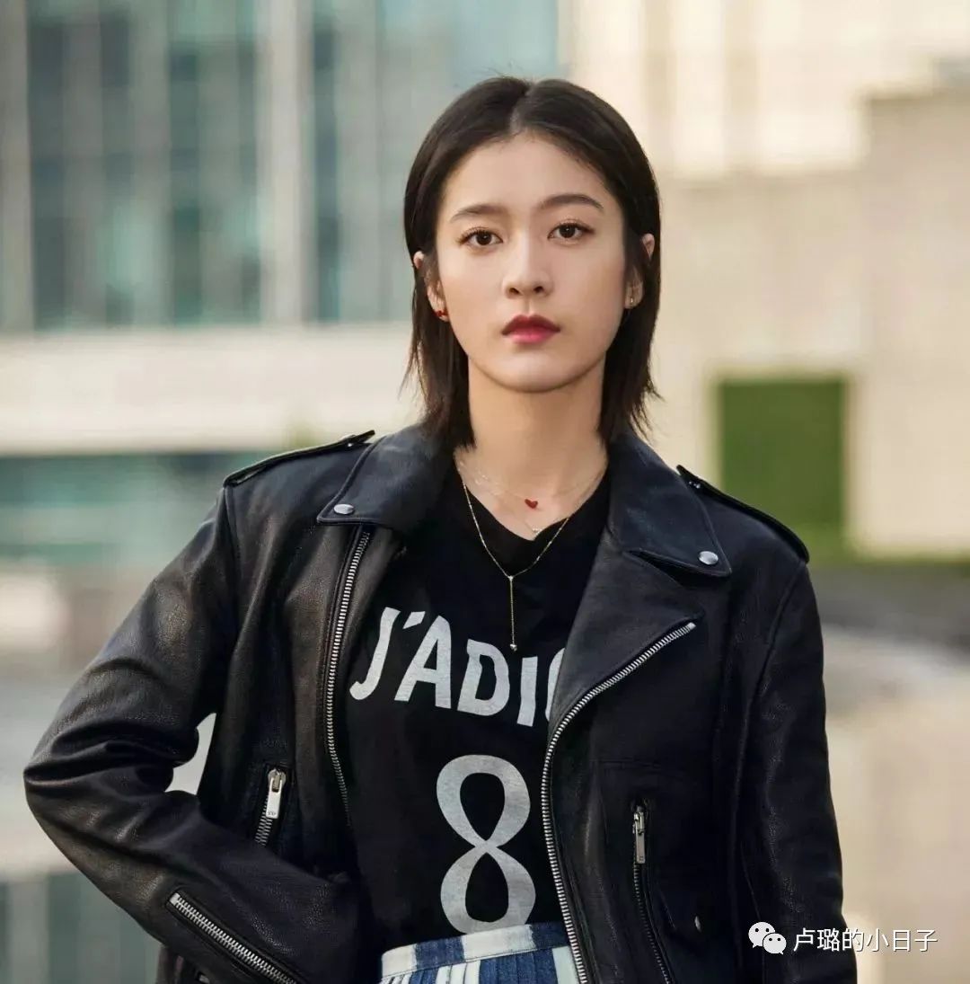 日常必备的10款首饰,选对首饰让你轻松拥有高级感