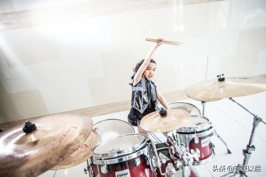 架子鼓基本功练习正确方法,想学好架子鼓应该每天怎样练习