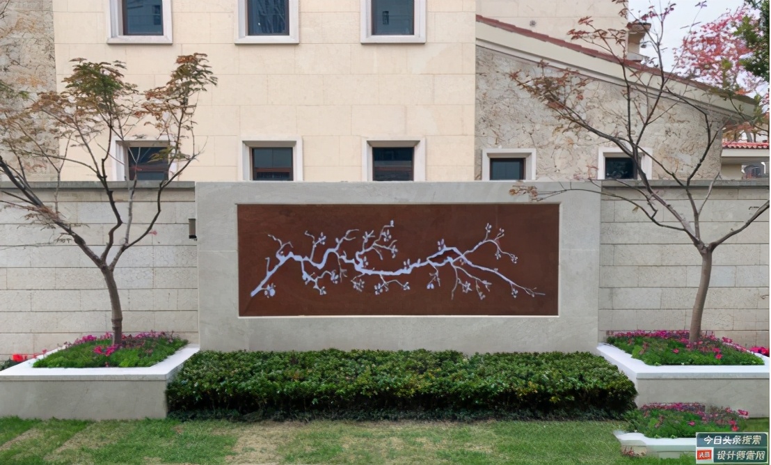 一楼带阳台小花园怎么设计,买一楼带小花园