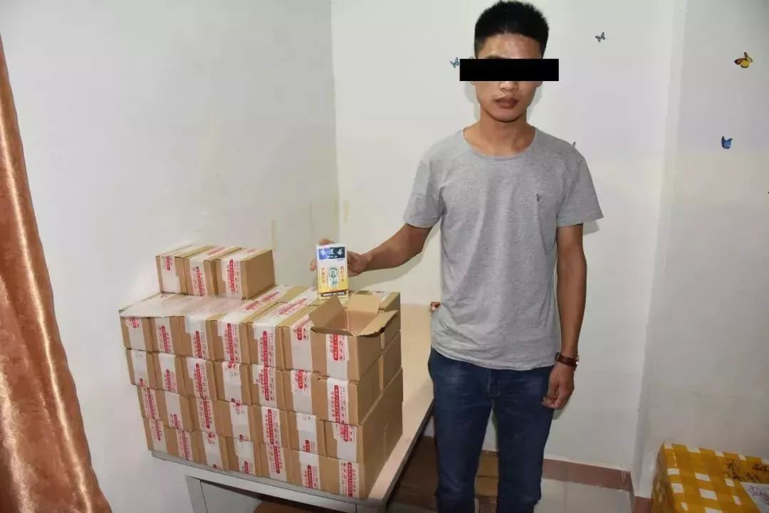 警方查获假药物,警方查获卖假药