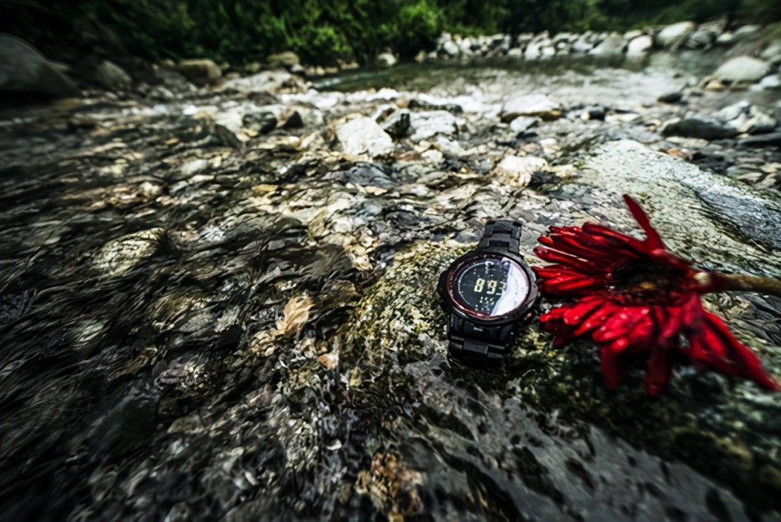 我与“熔岩瀑布”的日常PRW-30YT-1PR陪我体验浩瀚无垠