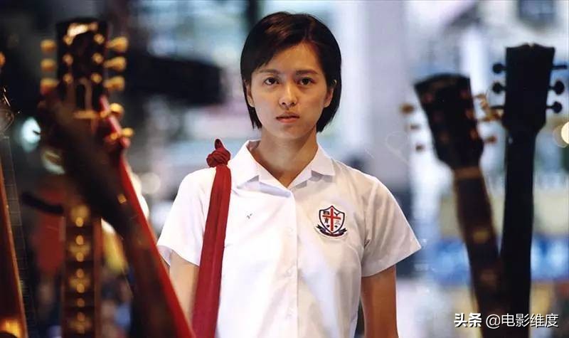 44岁梁咏琪晒和女儿照片 (梁咏琪怎样认识西班牙老公)