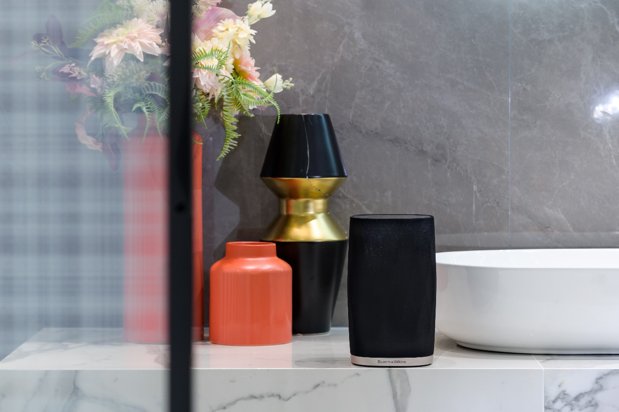 无线革命性产物，小尺寸大有内涵Bowers＆WilkinsFlex试听