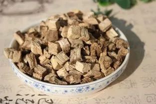 补肝肾强筋骨最好的方子,补肝肾强筋骨祛风湿功效的中药是