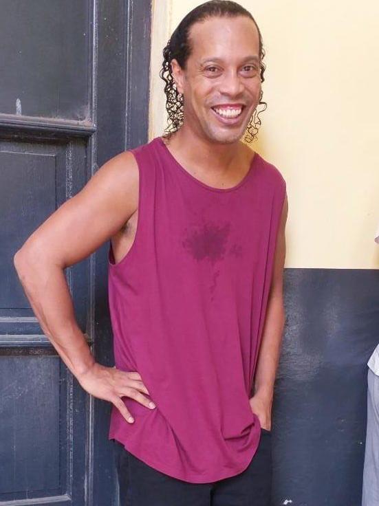 世界足球先生小罗近况,巴西足球名将小罗近况