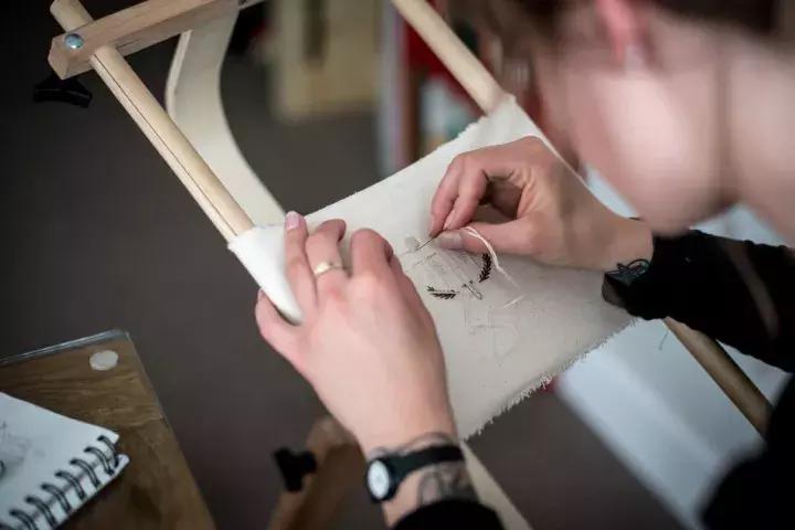 刺绣半袖骷髅,牛仔刺绣骷髅